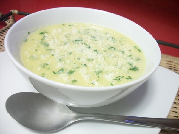 Receita de Sopa Cremosa de Milho Verde